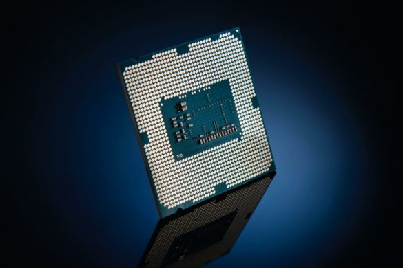 В продажу поступает 10-ядерный процессор Intel Core i9-10850K