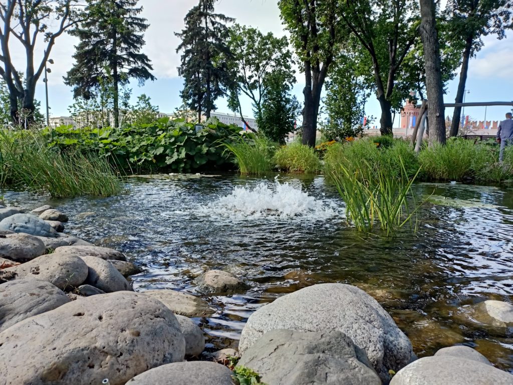 Бурлящая вода