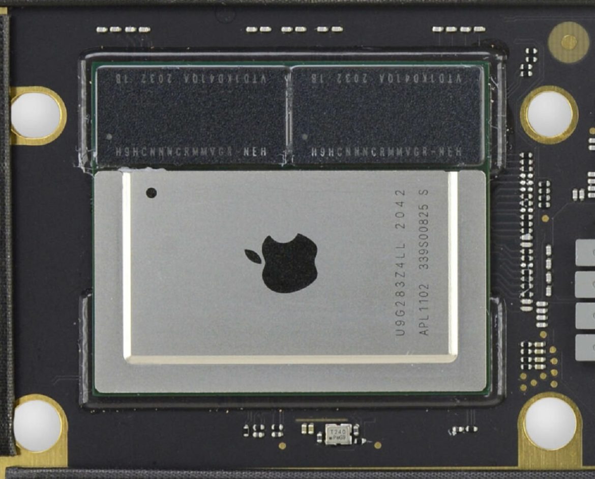 M Mac