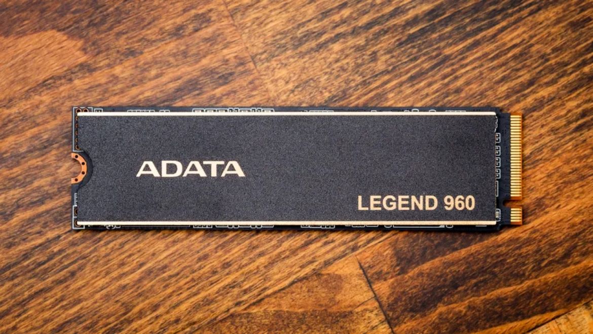 Накопитель Adata Legend