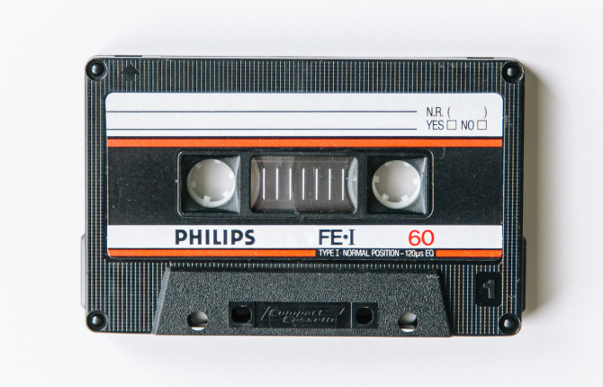 Philips Компакт кассета