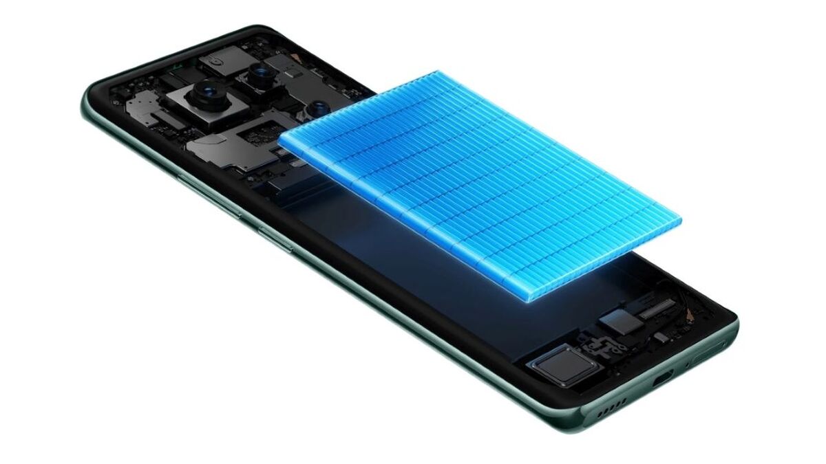Производители смартфонов стремятся увеличить ёмкость аккумуляторов выше 7000 мАч