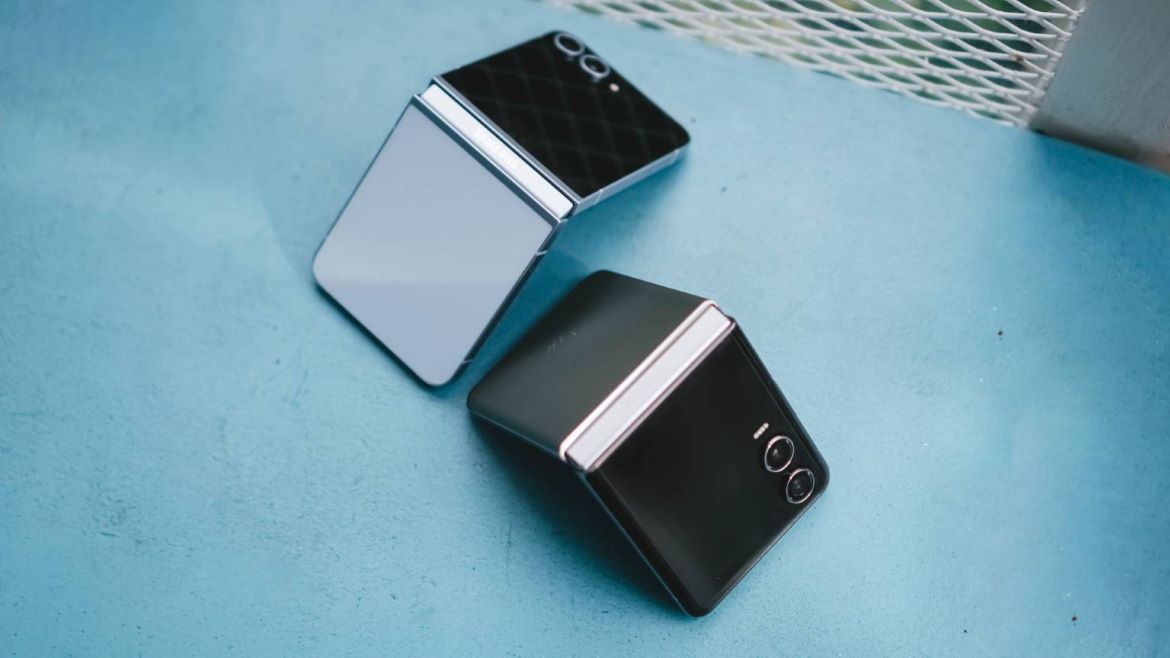 Tecno Phantom V Flip G
