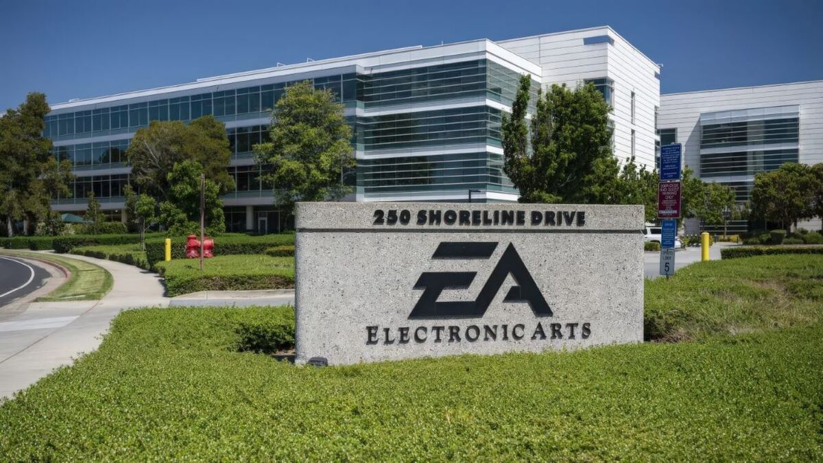 Сделка Electronic Arts на $55 млрд может привести к массовым увольнениям и росту долгов