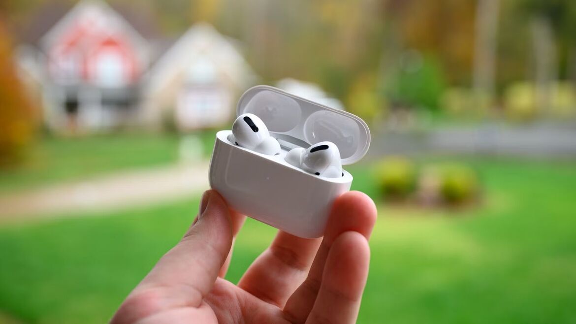 AirPods Pro с изменениями в дизайне