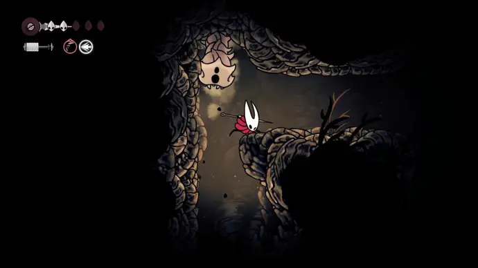 Дойдя до правого края взберитесь по стене рассчитывая время между спусками червя Дойдя до правого края взберитесь по стене рассчитывая время между спусками червя