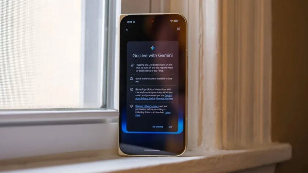 Gemini сокращает отставание от лидирующего на рынке ИИ ChatGPT
