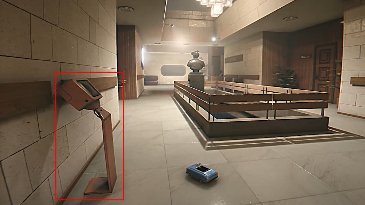 Терминал в коридоре