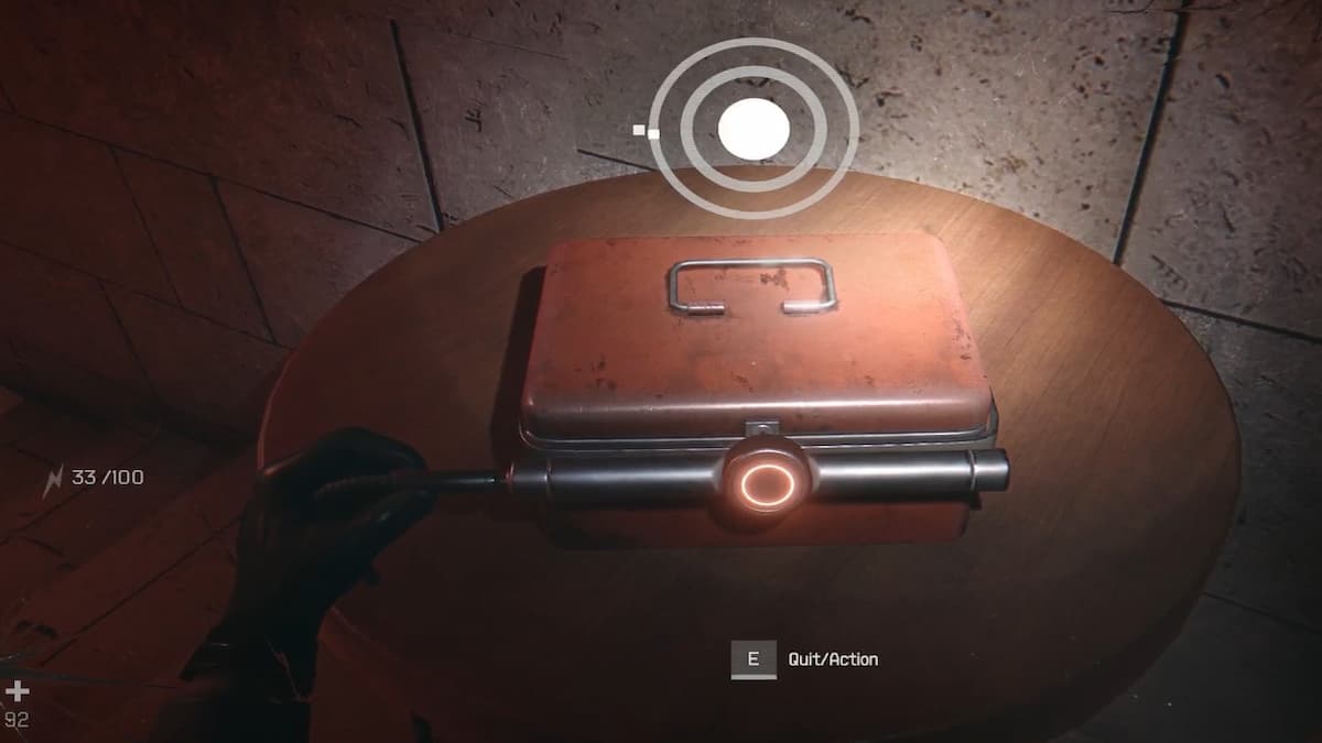 Шприц из красного ящика