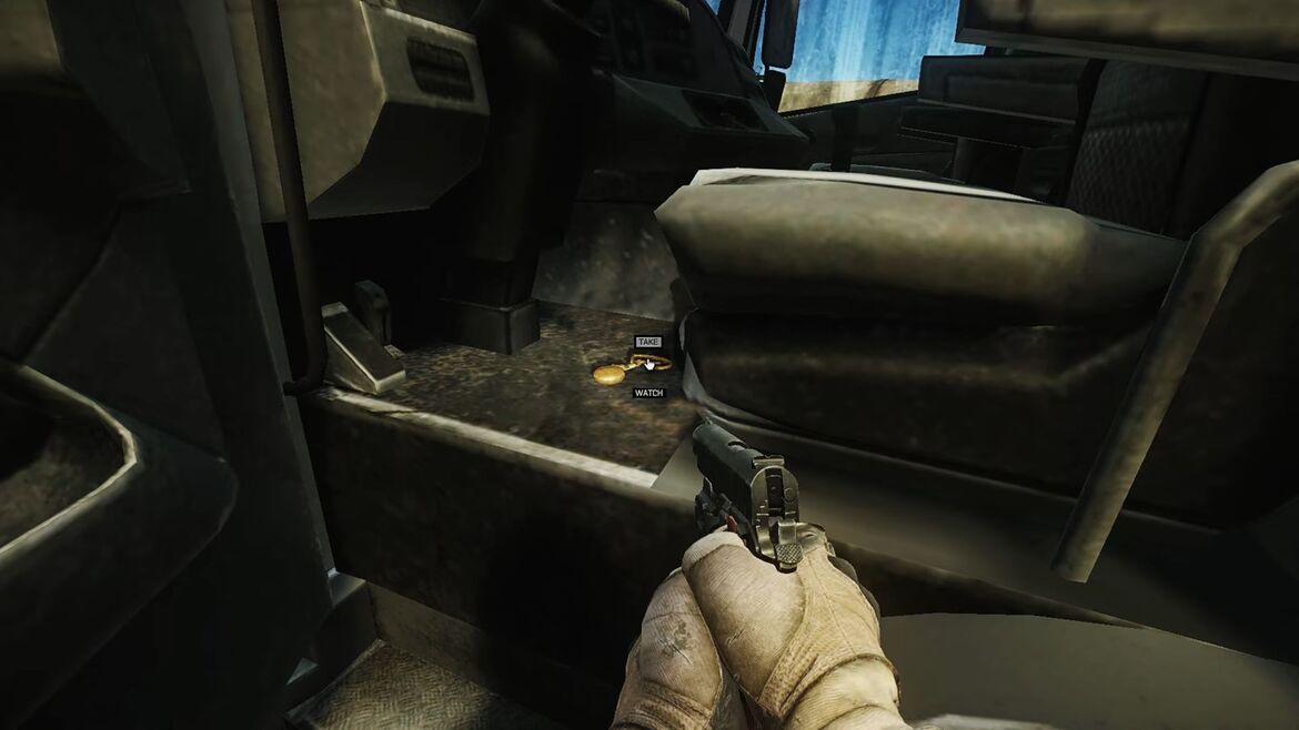 Откройте грузовик и заберите бронзовые карманные часы