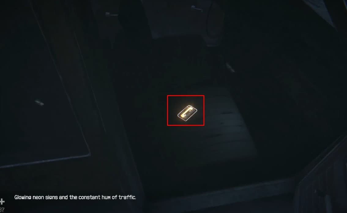 Кассета в разбитой машине