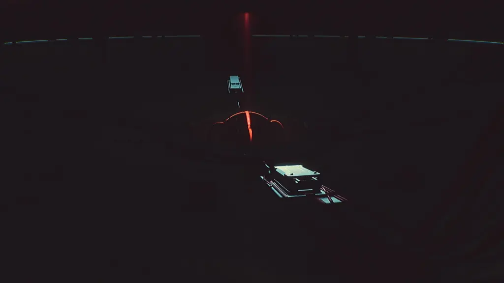 Повернитесь к ядру чтобы заметить два переключателя высвобождения