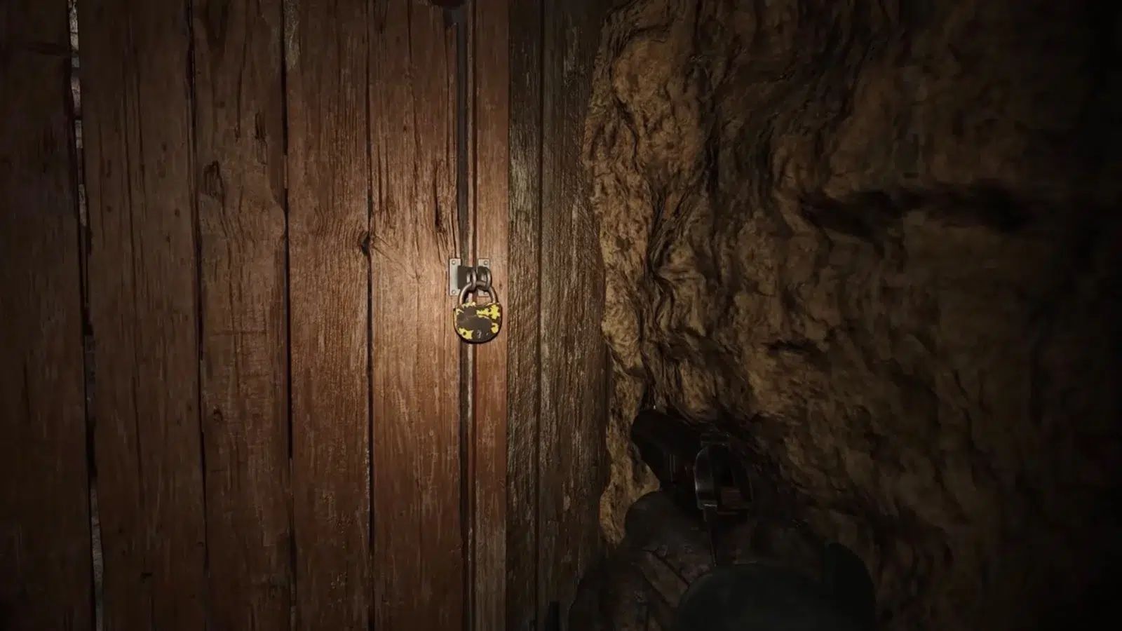 Поиск насоса внутри Старой шахты Поиск насоса внутри Старой шахты