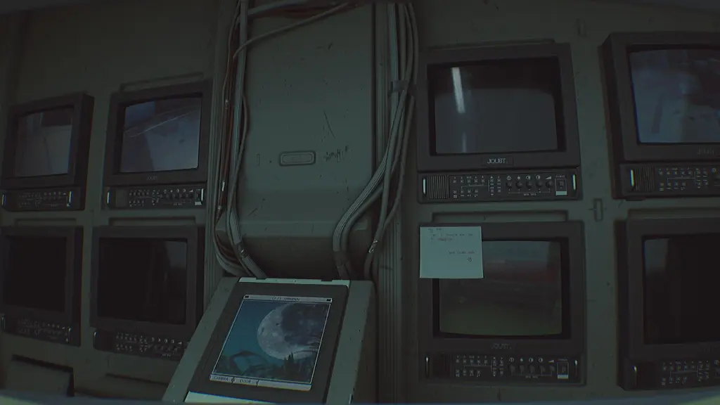 На одном из экранов найдёте прикреплённую записку