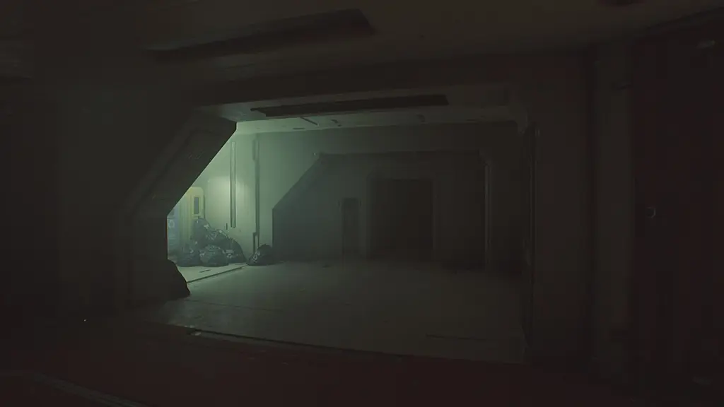 Можете добраться до зоны идя налево от входа в Комнату Наблюдения