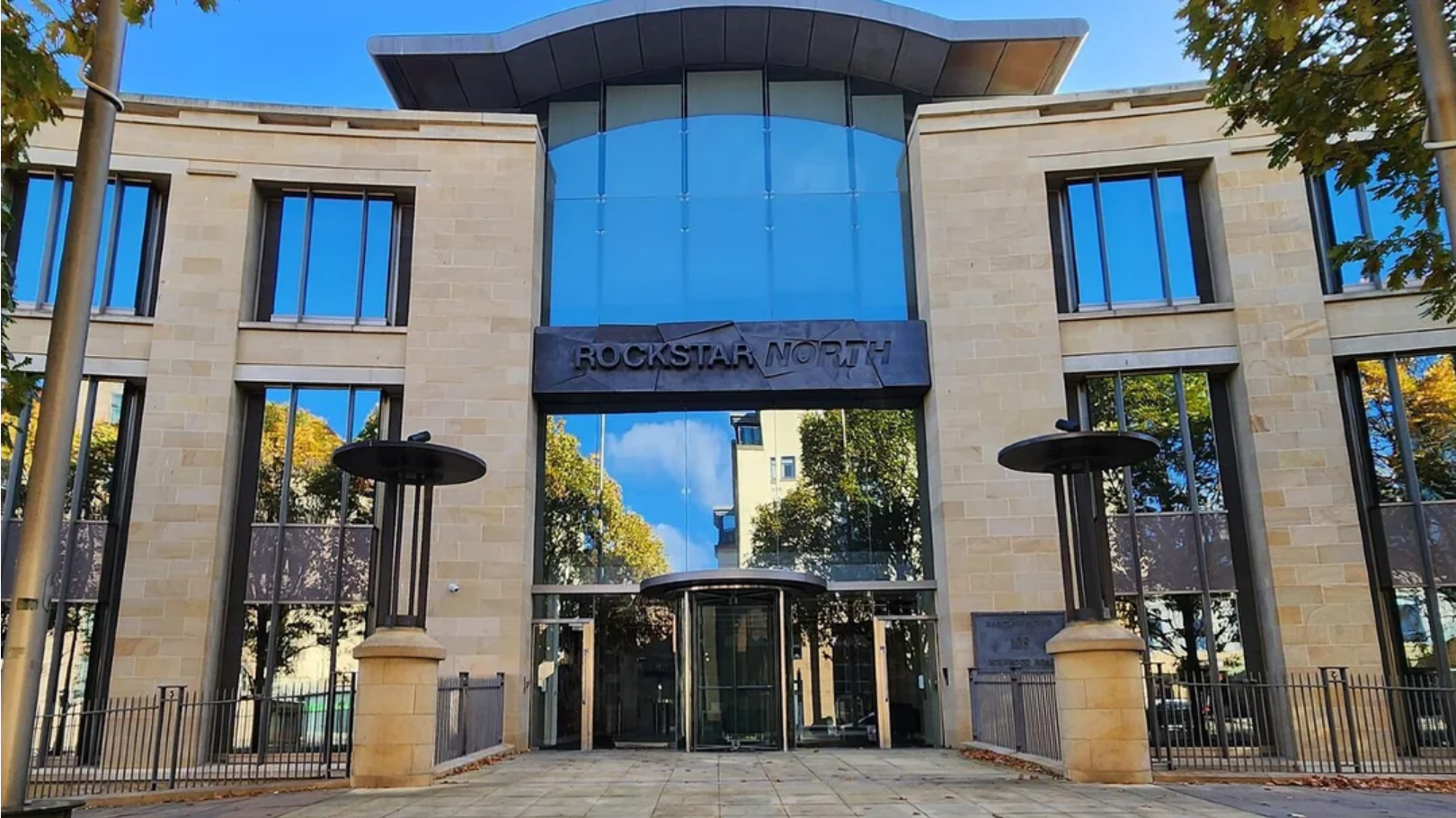 Иллюстрация к статье В офис Rockstar North вызывали пожарных изза взрыва