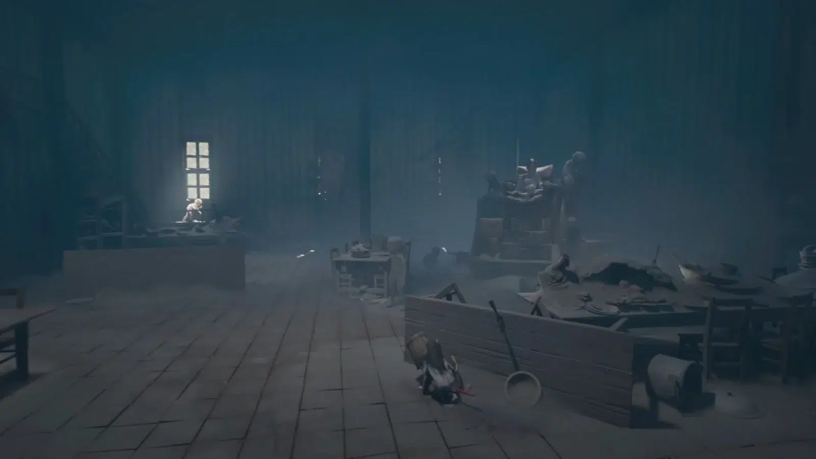 Комната с Паучьими детьми и Королём на коробках