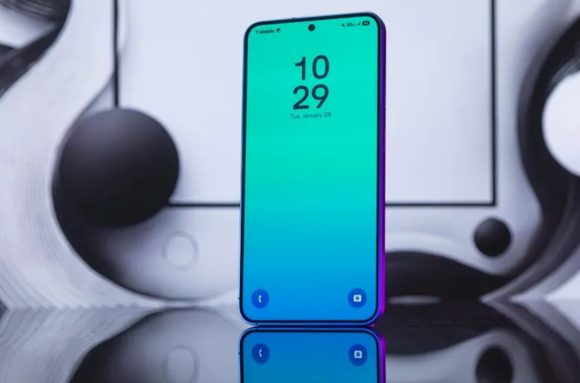 Экран блокировки Galaxy S25