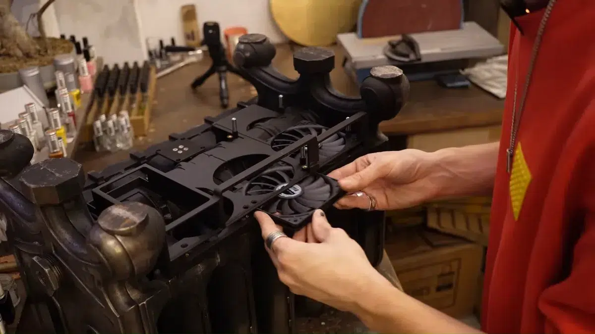 Изображение к статье: Billet Labs собрала ПК в чугунном радиаторе на 99 кг