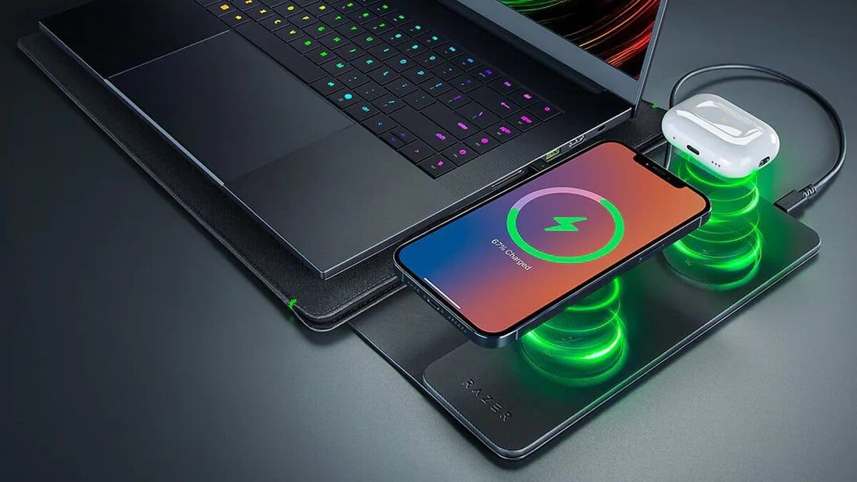Razer выпустила чехол для ноутбука с MagSafe зарядкой iPhone