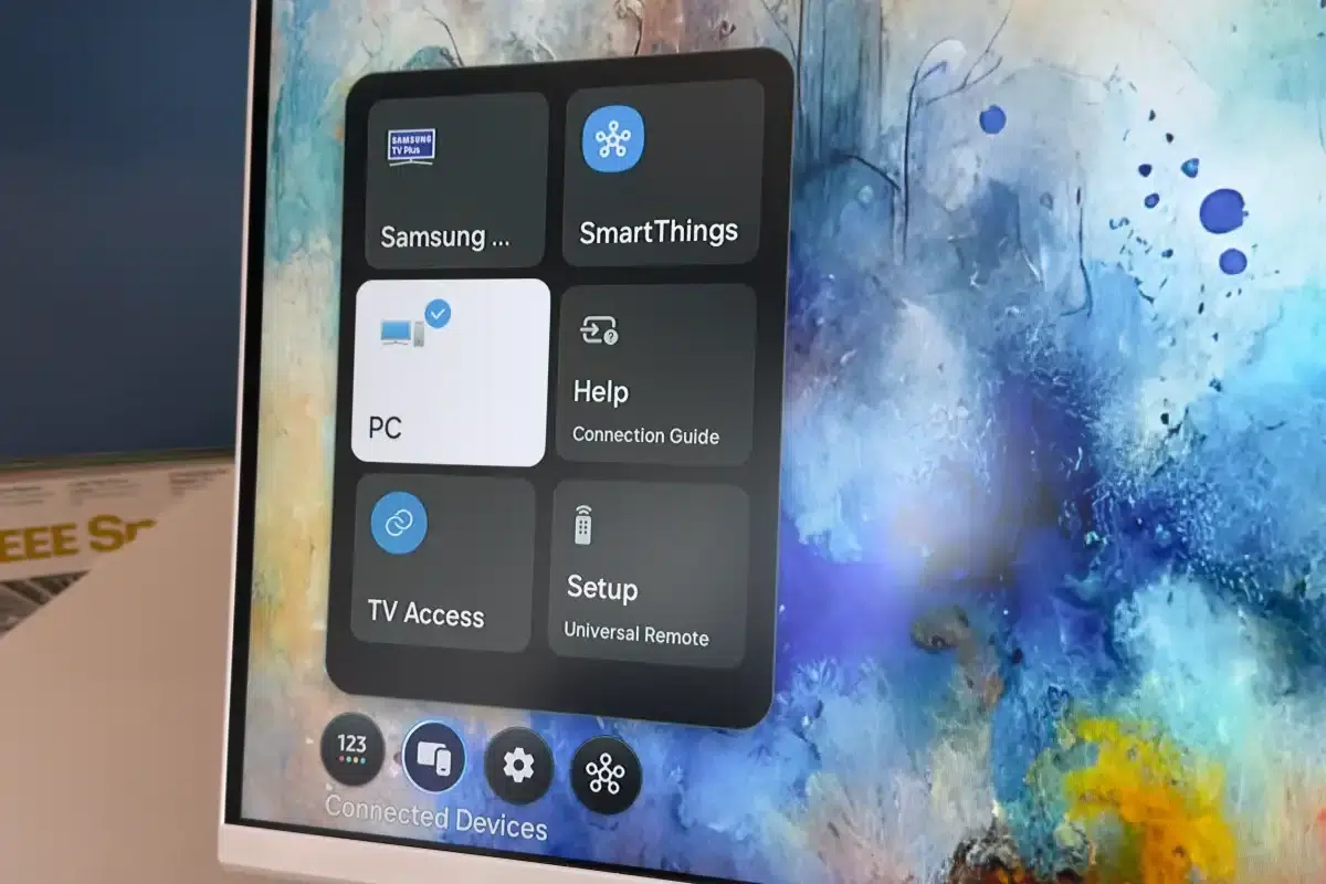 Изображение к статье: Samsung Movingstyle M7: 32-дюймовый 4K-монитор на колёсах за $700