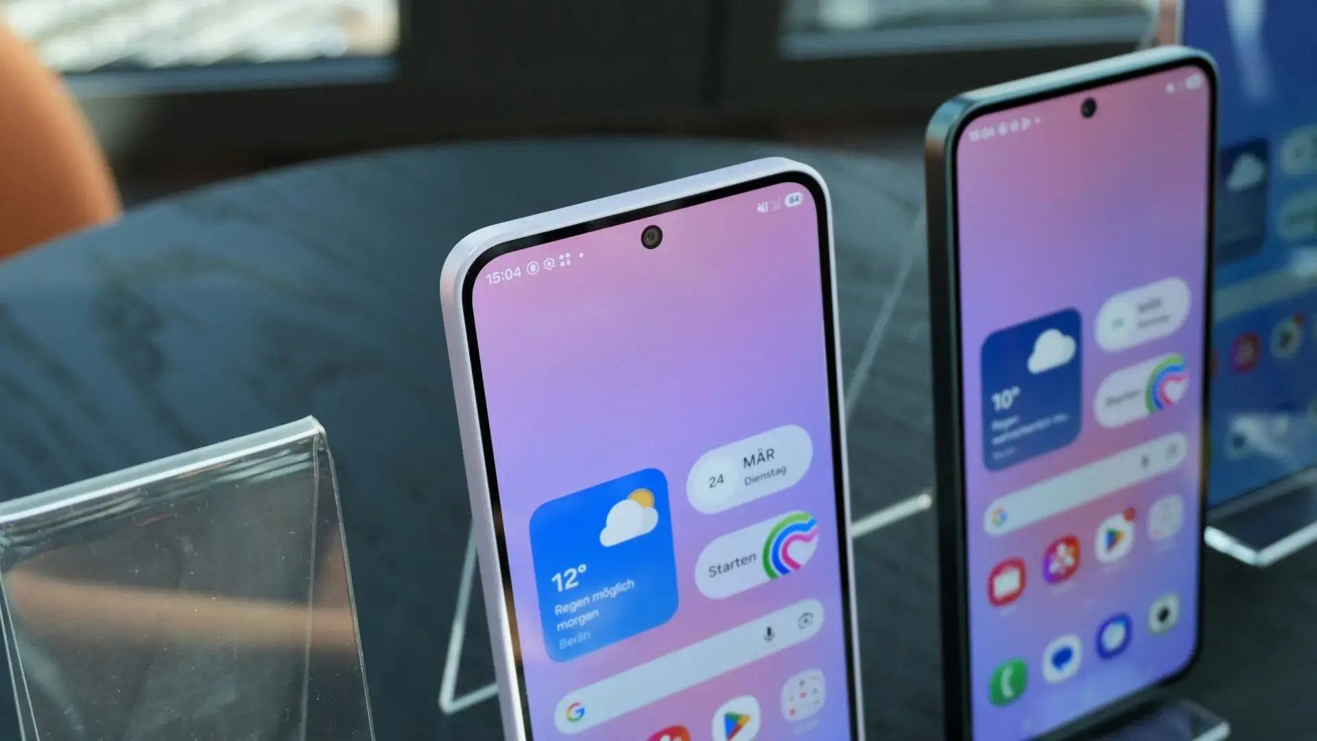 Galaxy A37 получил улучшенную камеру и защиту Galaxy A37 получил улучшенную камеру и защиту