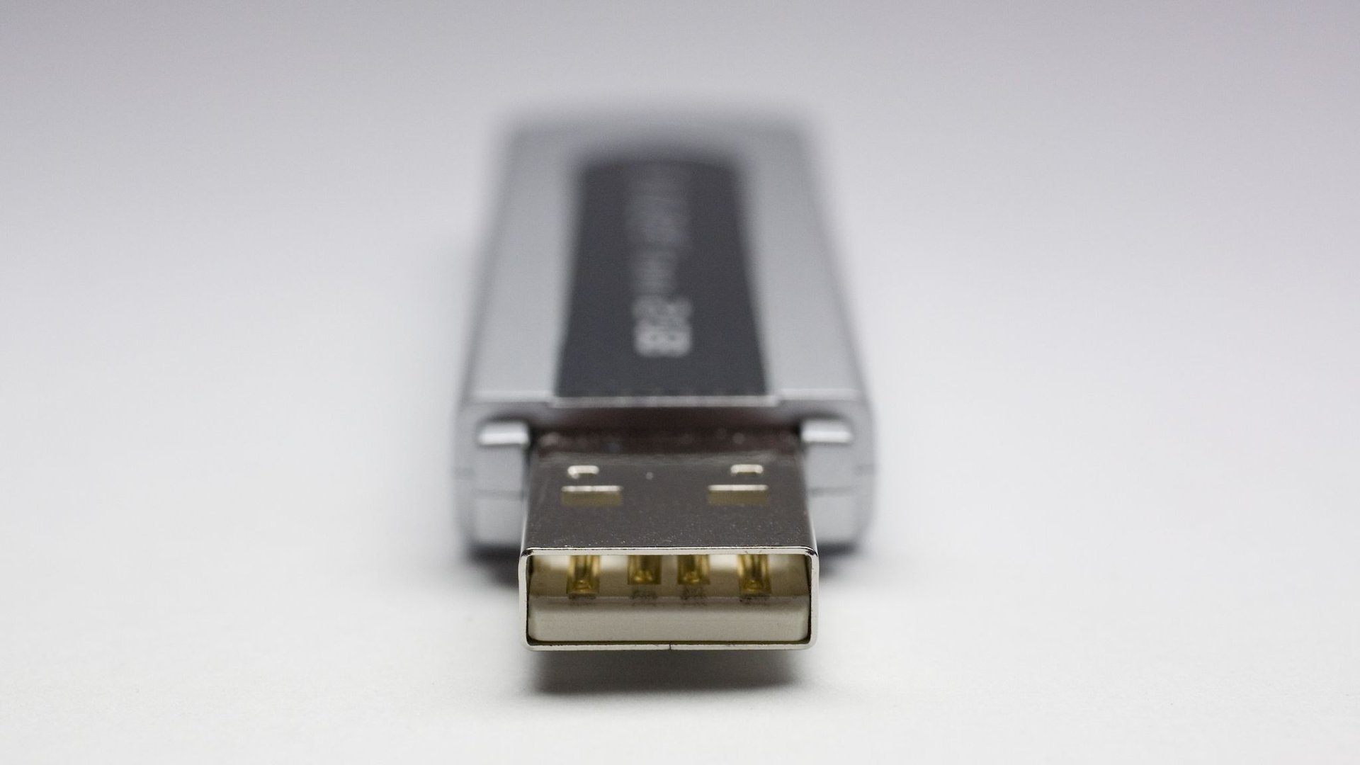 Тест USB флешек без питания 6 лет хранения без битых данных