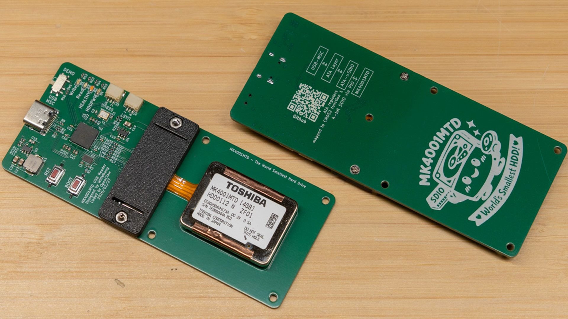 Энтузиаст оживил мини HDD Toshiba 085 дюйма через USB