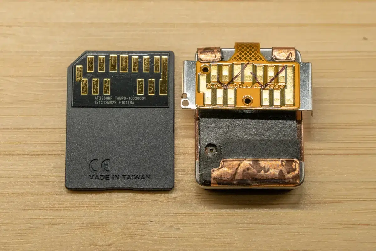 Изображение к статье: Энтузиаст оживил мини-HDD Toshiba 0,85 дюйма через USB