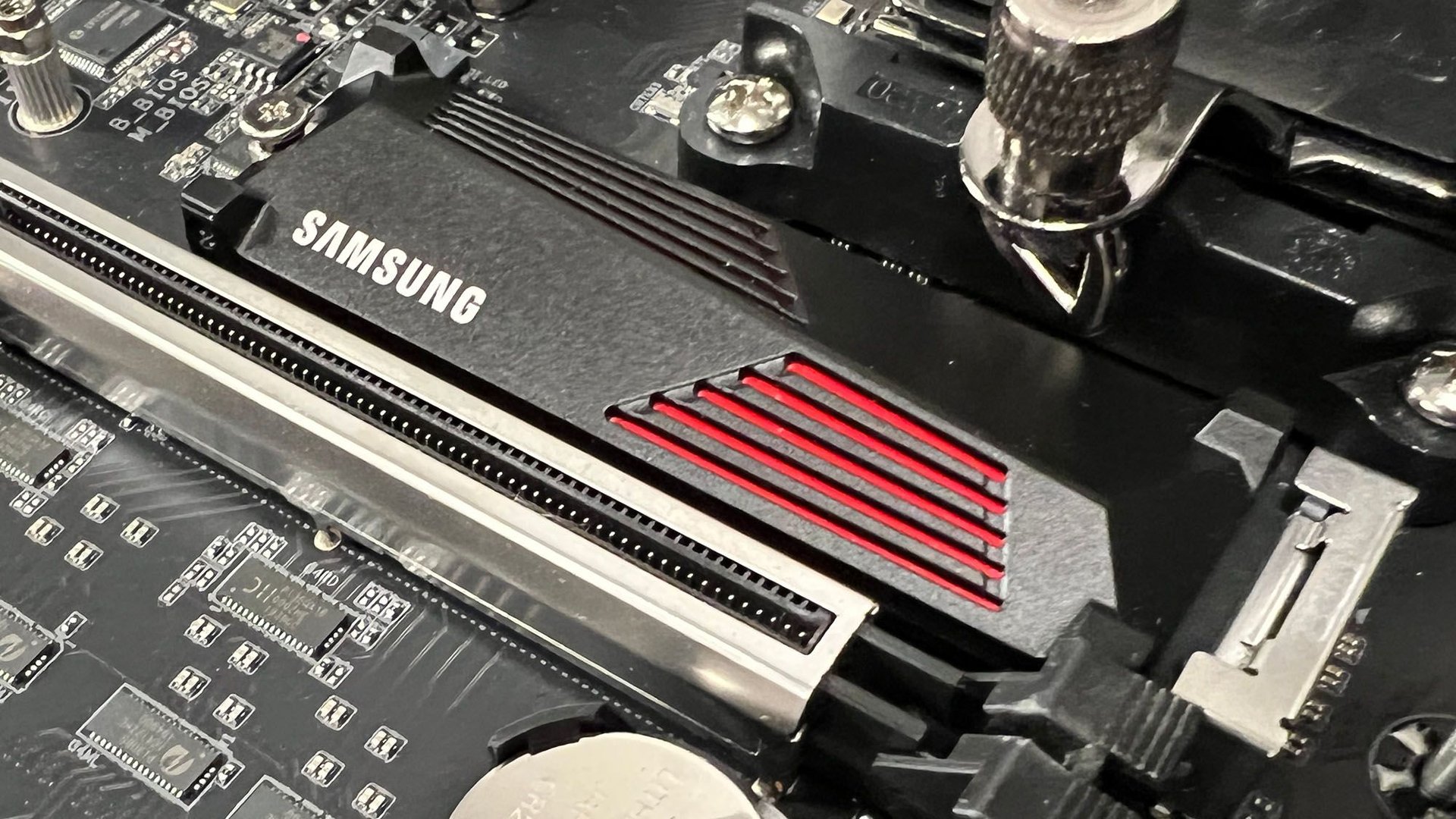 RTX 5060 Ti за $80 в Walmart нашли видеокарту по цене распродажи