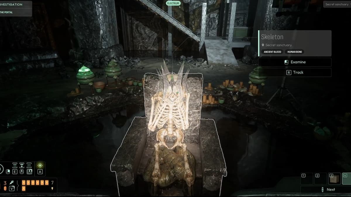 Осмотрите Зал секретов вы увидите статуи Гидры