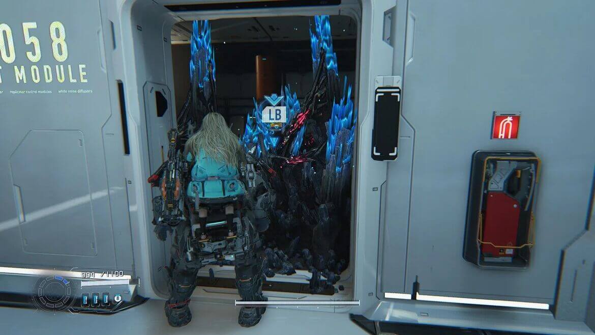 Diana использует способность Стиратель Lim для уничтожения синих кристаллических наростов