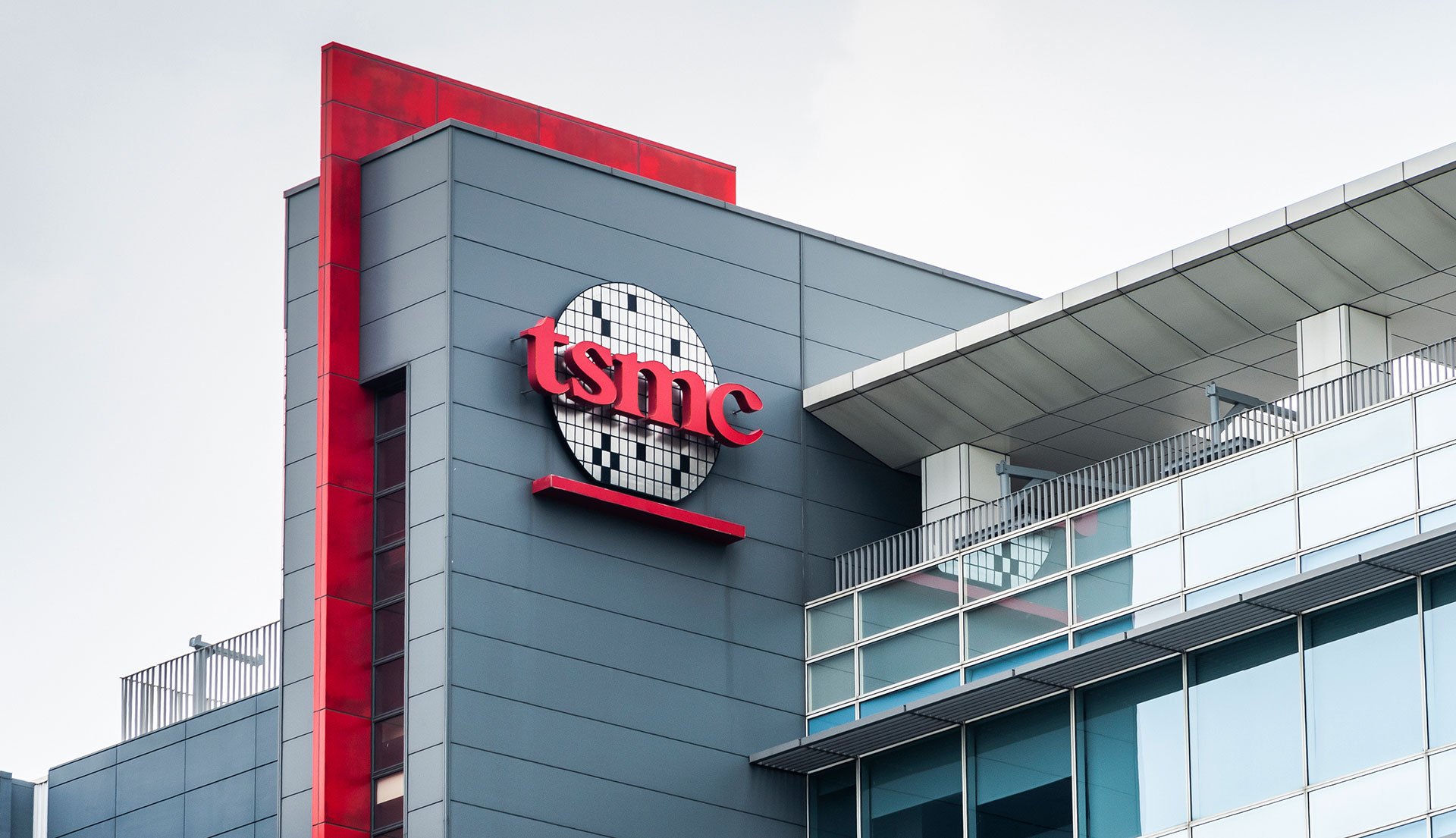 TSMC обсудит риски для выпуска чипов из за сбоев в поставках LNG