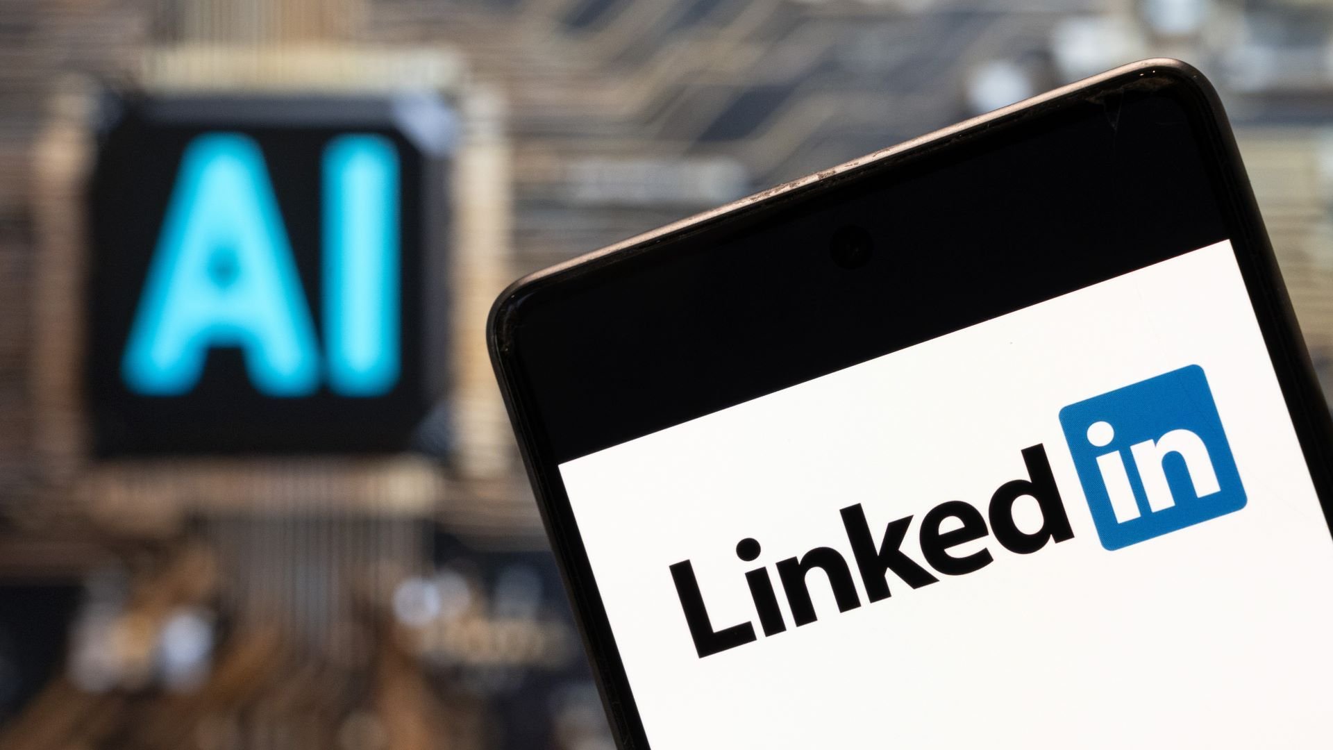 Фишинг под LinkedIn письма маскируют под срочные вакансии