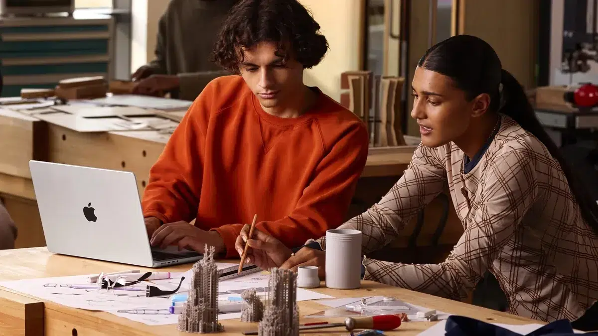 Изображение к статье: Сенсорный MacBook Pro с OLED, похоже, уехал на начало 2027