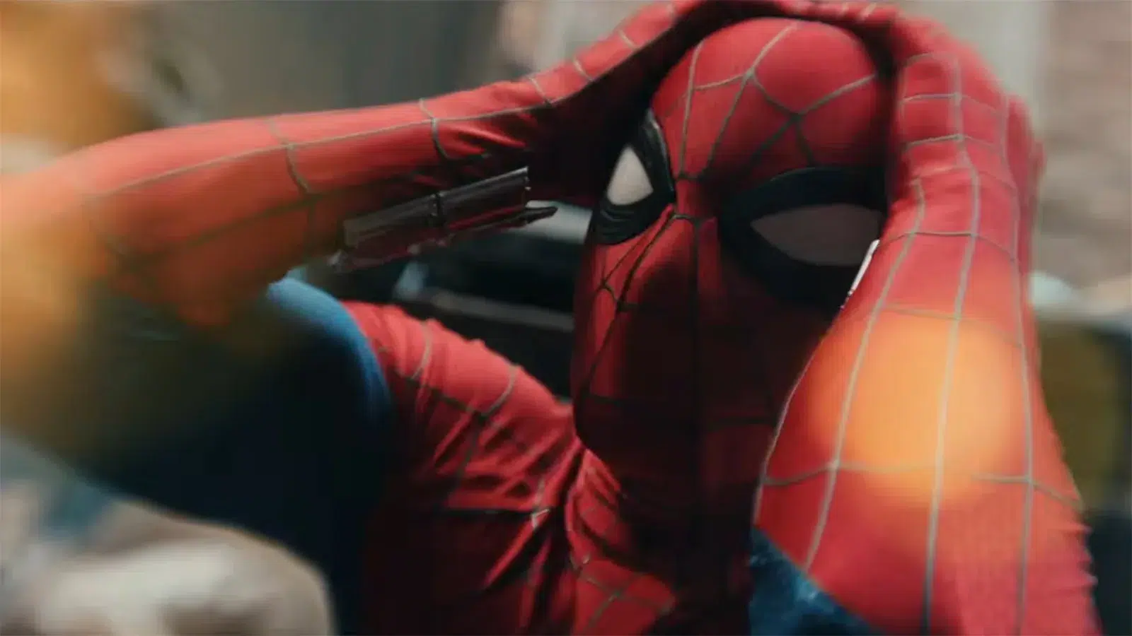 Изображение к статье: Фигурки Hasbro намекнули на бой Spider-Man с Халком в MCU