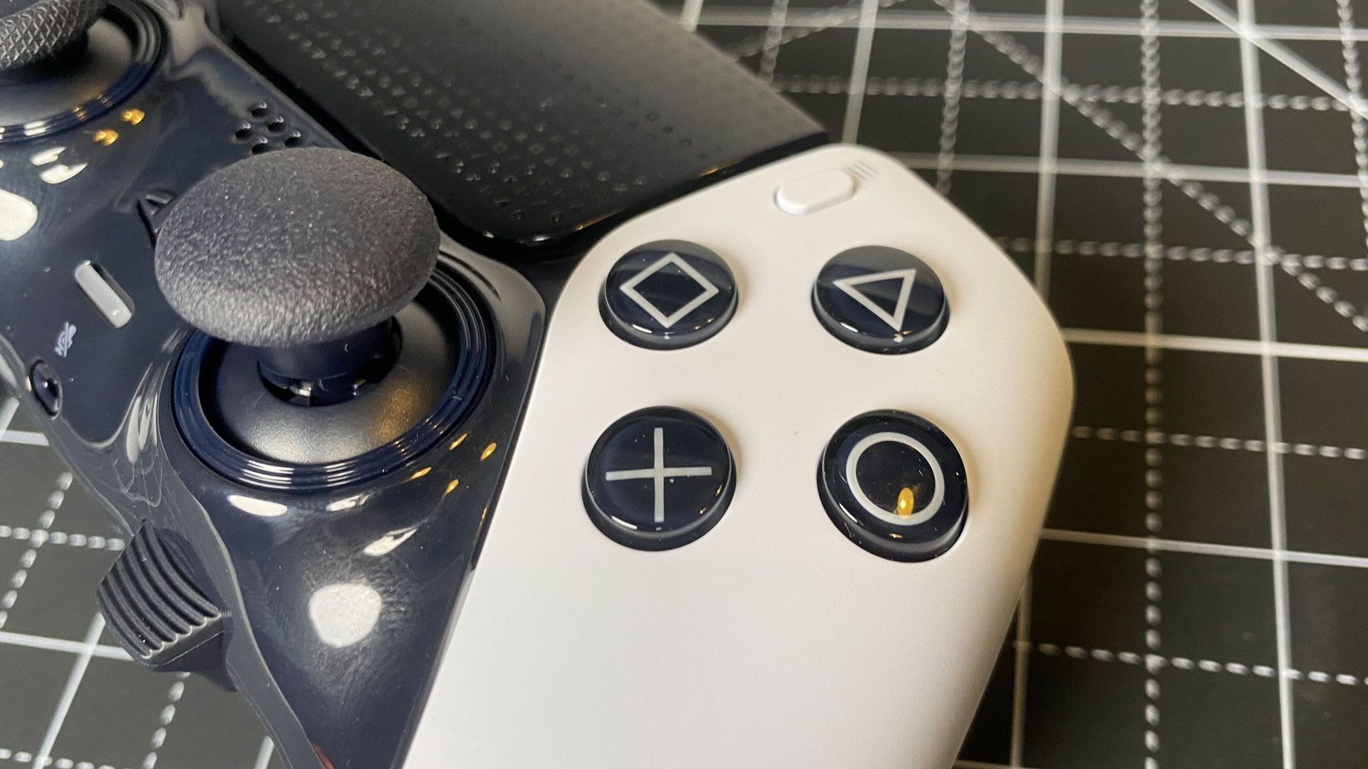 DS5Dongle для DualSense $20 донгл возвращает фишки PS5 на ПК
