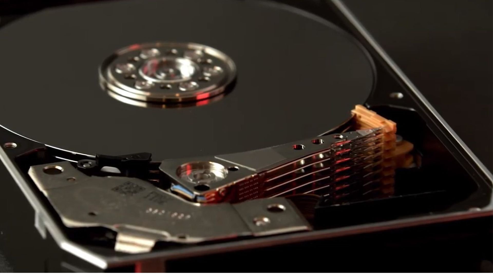 Дефицит SSD и HDD растянул контракты на поставки до 5 лет