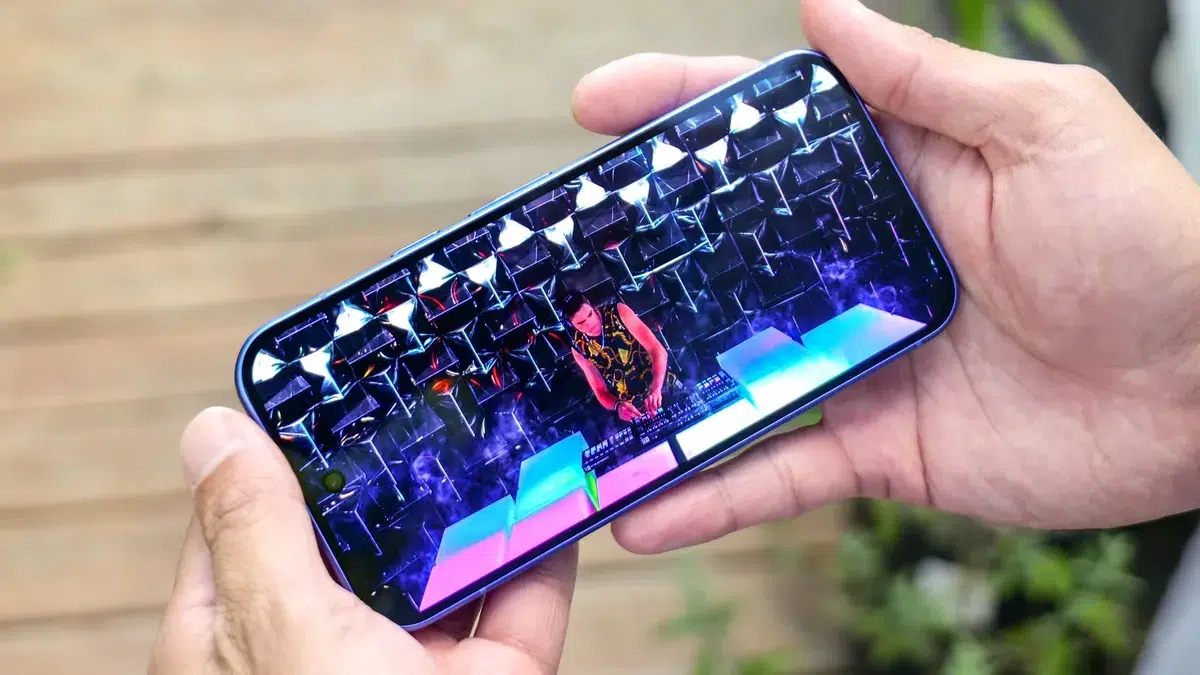 Изображение к статье: Утечка Pixel 11: Tensor G6 на 2 нм и батареи меньше