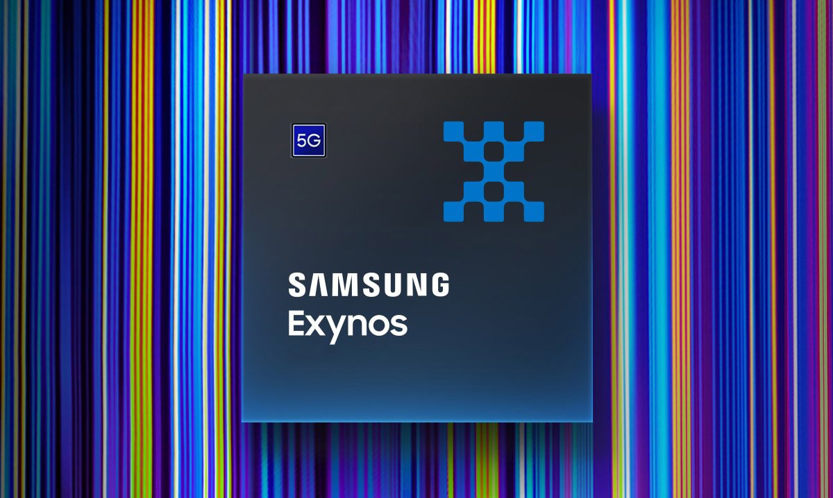 Samsung Exynos product box with a 5G label against a colorful striped background