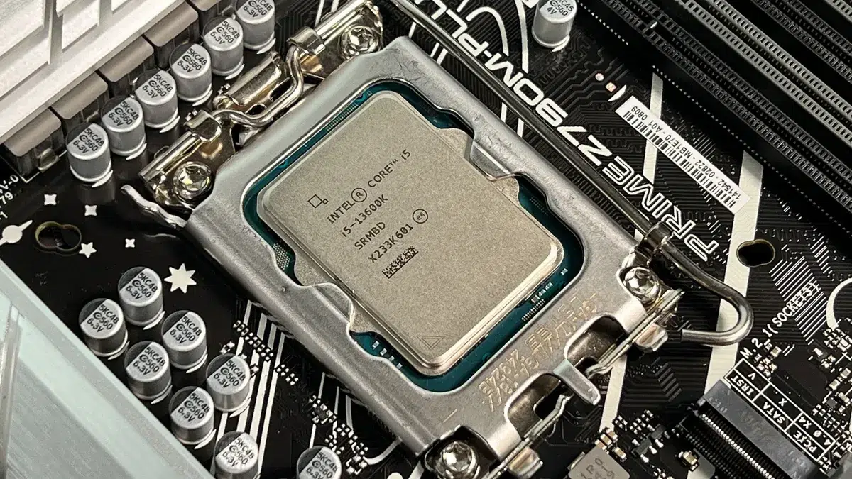 Изображение к статье: Из-за кризиса RAM просели поставки материнских плат Asus и MSI
