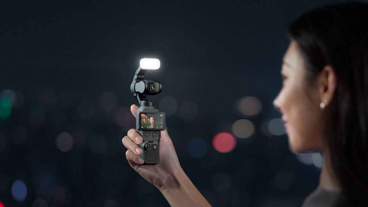 Insta360 Luna Ultra снова утекла 8K и съёмный пульт с экраном