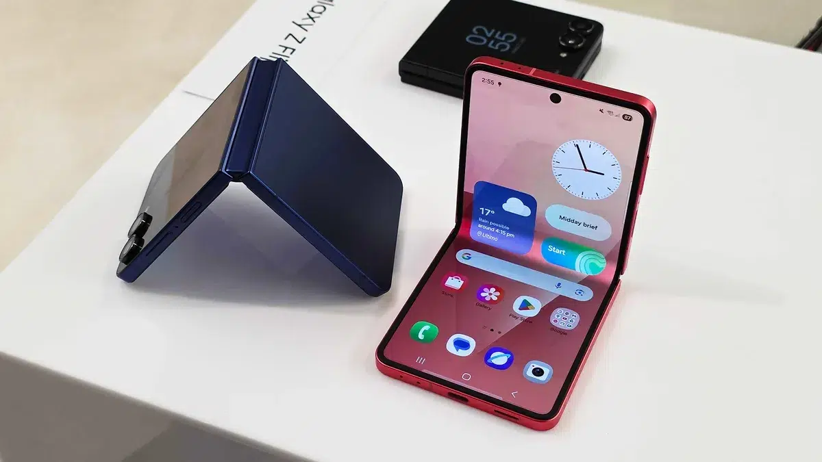 Изображение к статье: Galaxy Z Flip 9 могут отменить: инсайдер пугает тишиной