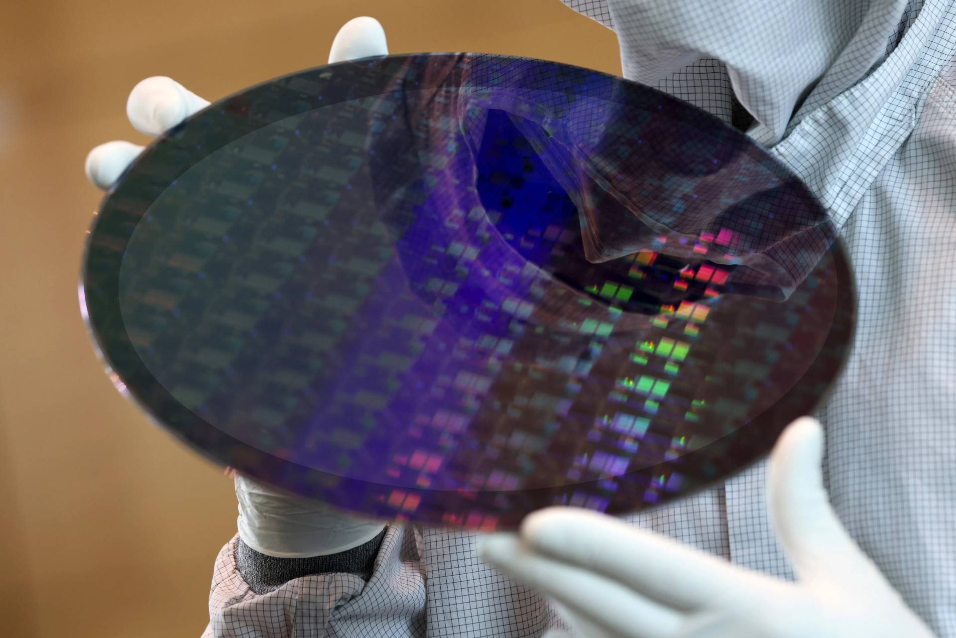 TSMC пообещала ускорить рост бонусов после слухов о сокращении