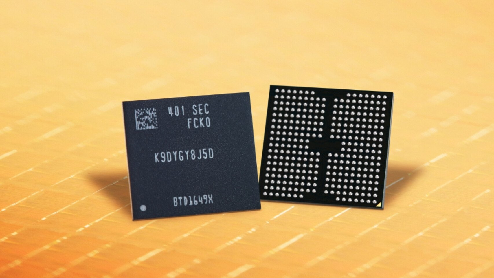 Samsung собрала 900 слойную V NAND склеив два 450 слойных чипа