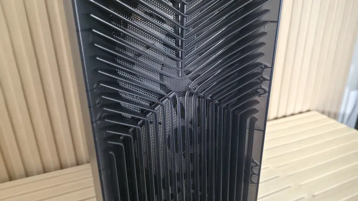 Изображение к статье: Corsair 3200D RS ARGB: корпус до $80 с 3 вентиляторами и 360 мм СЖО