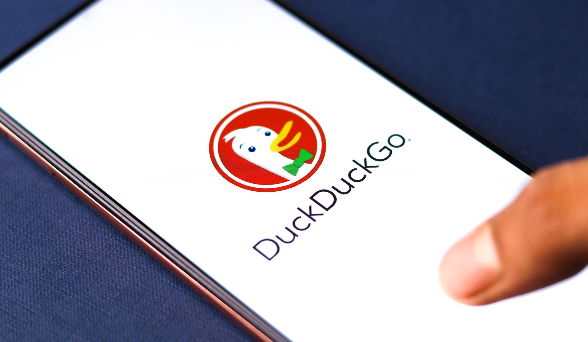 DuckDuckGo трафик No AI поиска вырос втрое на фоне ИИ у Google