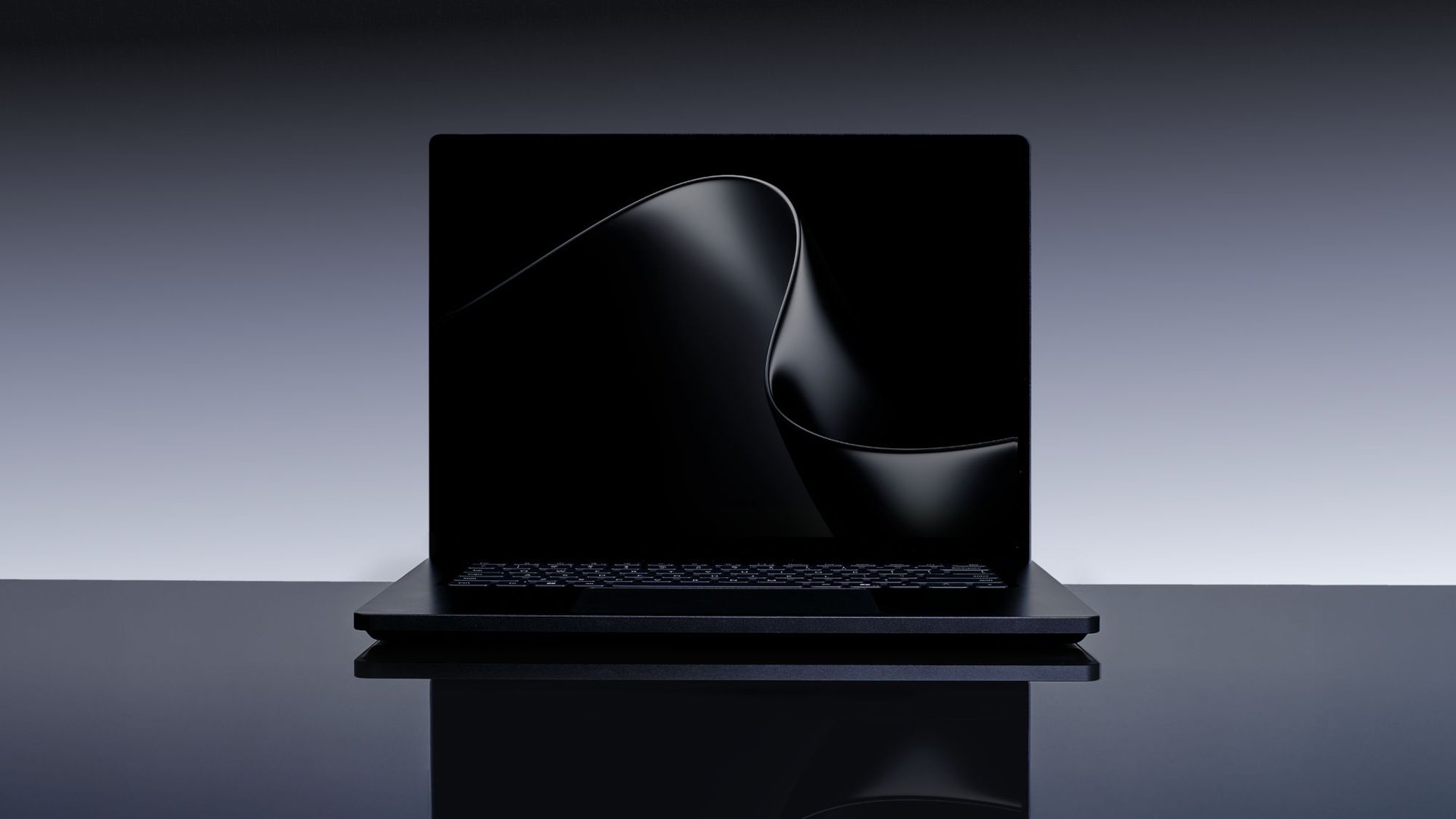 Surface Laptop Ultra получил Nvidia RTX Spark и 128 ГБ памяти