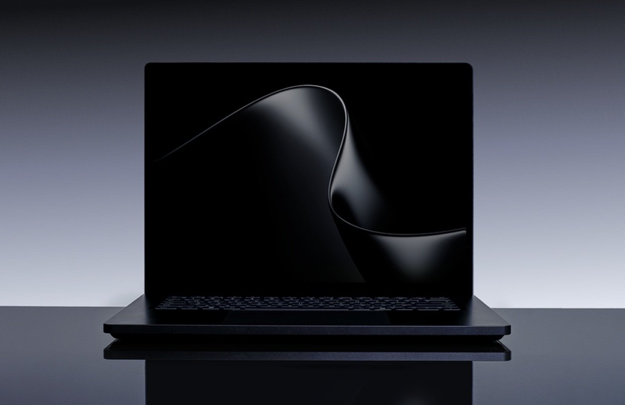 Surface Laptop Ultra показал тихую Windows без лишнего шума