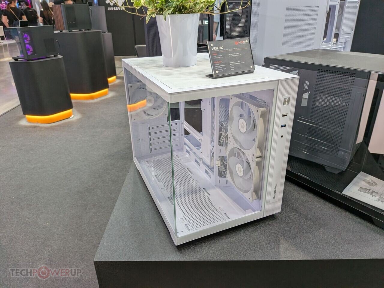 Изображение к статье: ID-Cooling показала корпуса и кулеры на Computex 2026